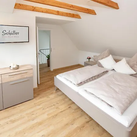 Haus Schueller 아파트 *